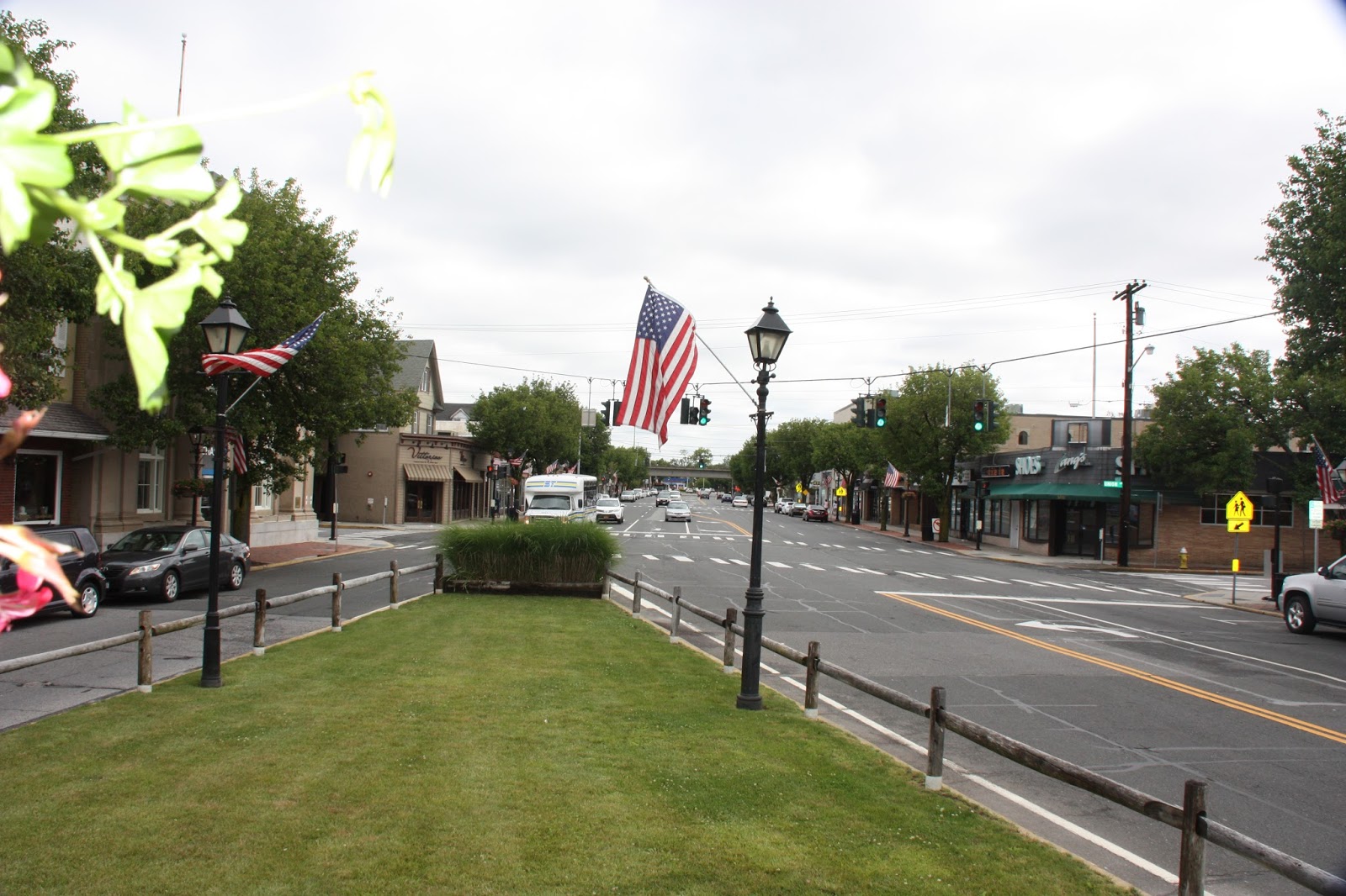 Long Island Village photos by Richard Boyle Amityville Long Island