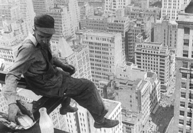 The Iconic Photograph: Lunch Atop A Skyscraper [ Being Ron ]