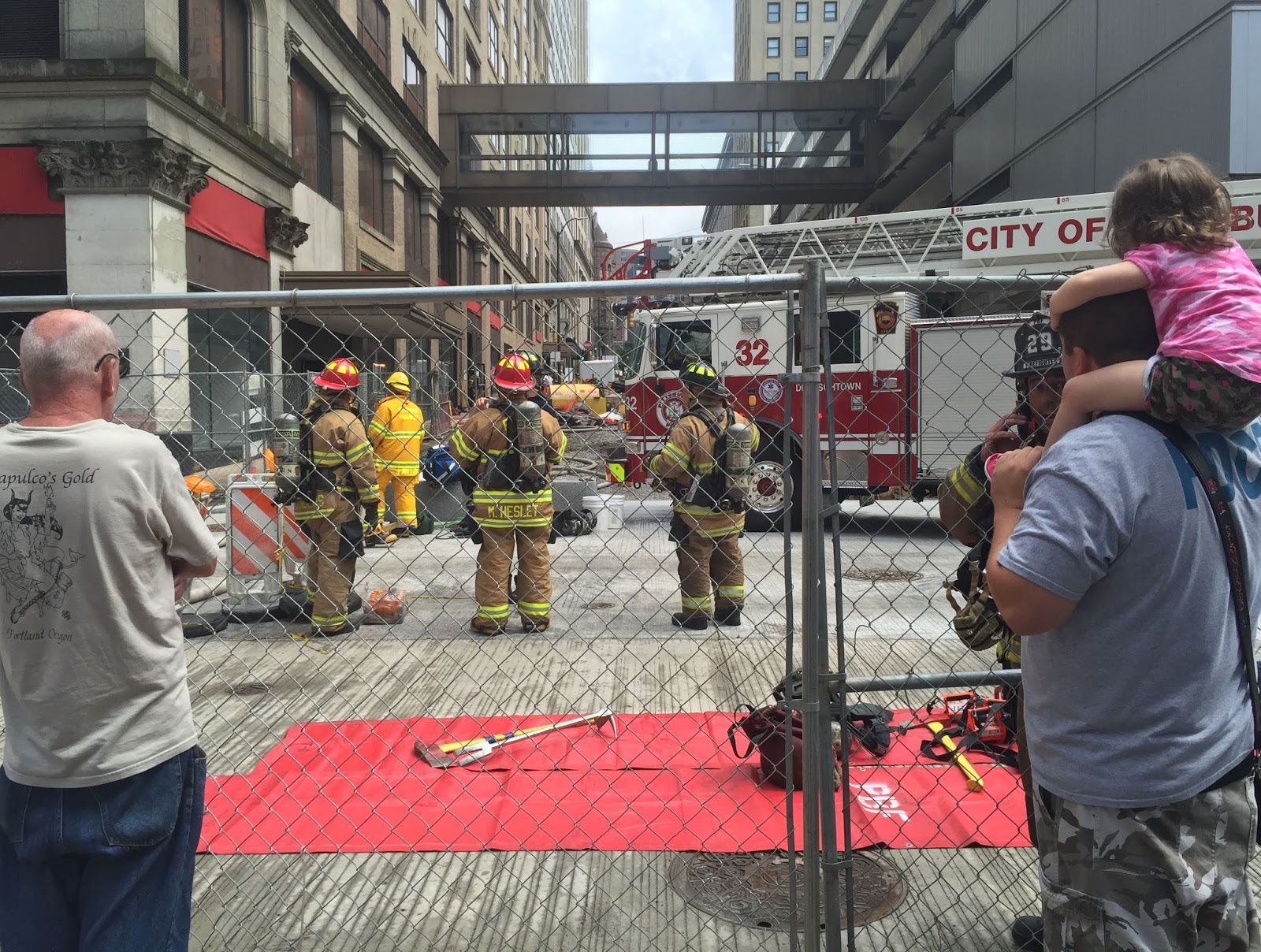MEC&F Expert Engineers sixalarm fire at the old Macy's building