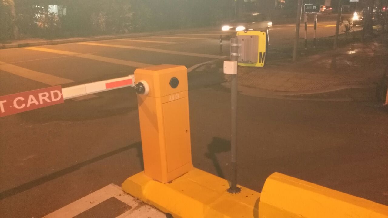 BARRIER GATE RENTAL & MAINTENANCE Installation of Zoom Camera the