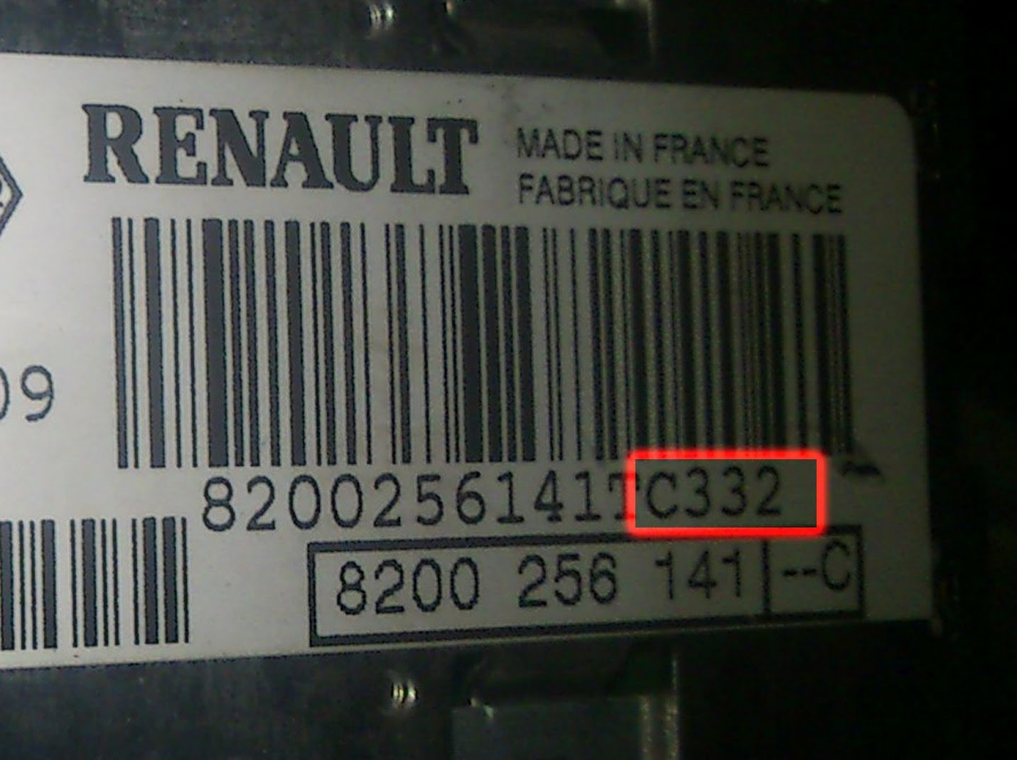 1 какие коды знаете. Код Renault Sandero для магнитолы. Код автомагнитолы Renault Sandero. Код автомагнитолы Рено Дастер 2013. Код магнитолы Рено Дастер.