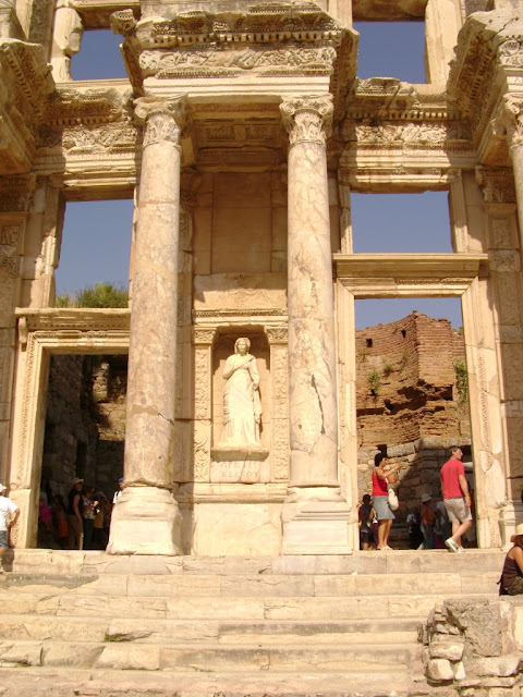 Ephesus Ancient Ruins Tour