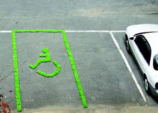 Αναπηρικό σήμα για στάθμευση αυτοκινήτου