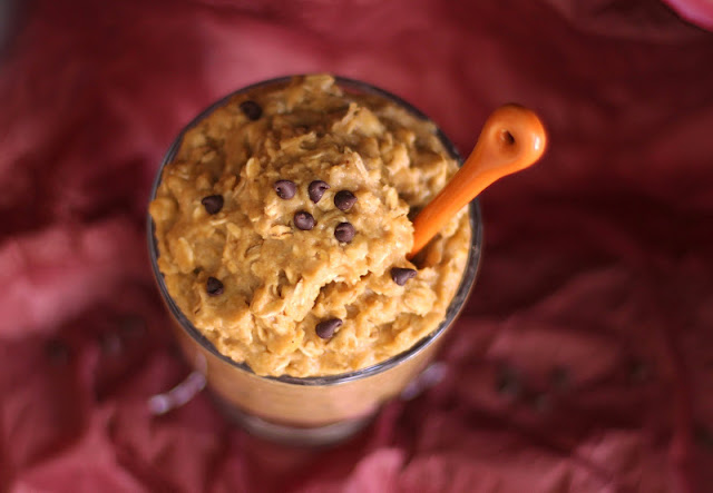 This healthy Peanut Butter Oatmeal Cookie Dough is safe to eat raw and made with a secret ingredient! Eggless, gluten free, sugar free, and high protein!