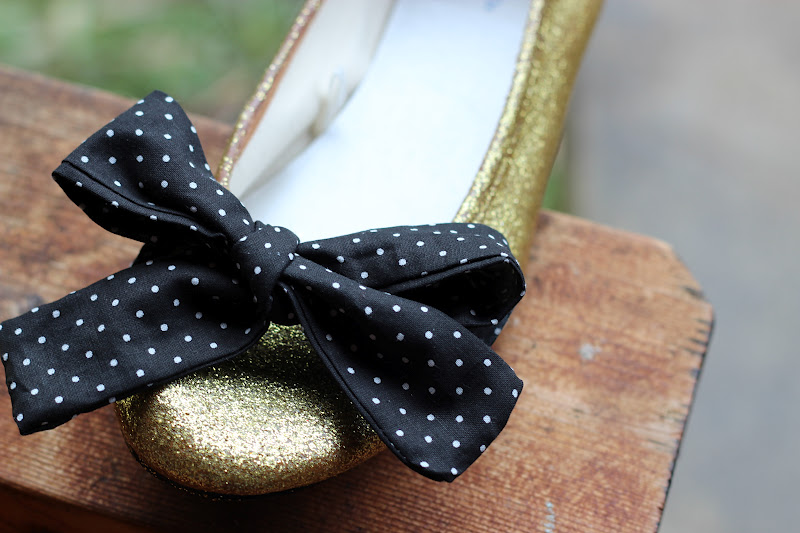 Glimmer And Grit DIY Glitter Flats with a TWIST!