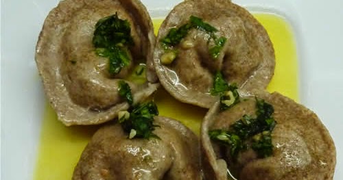 Cocina Naturista: Pasta integral rellena: Capeletis ... image of Cocina Naturista: Pasta integral rellena: Capeletis ...