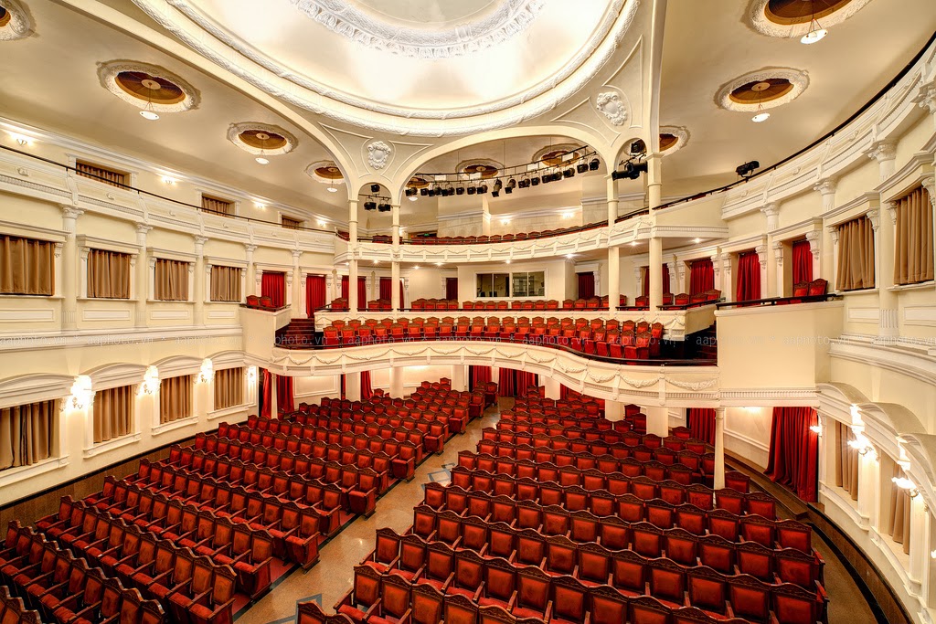 Charles.Hieu: NỘI THẤT NHÀ HÁT THÀNH PHỐ