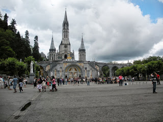 Francia Lourdes chiesa
