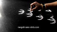 Diya-rangoli-with-bangles-1211ad.jpg