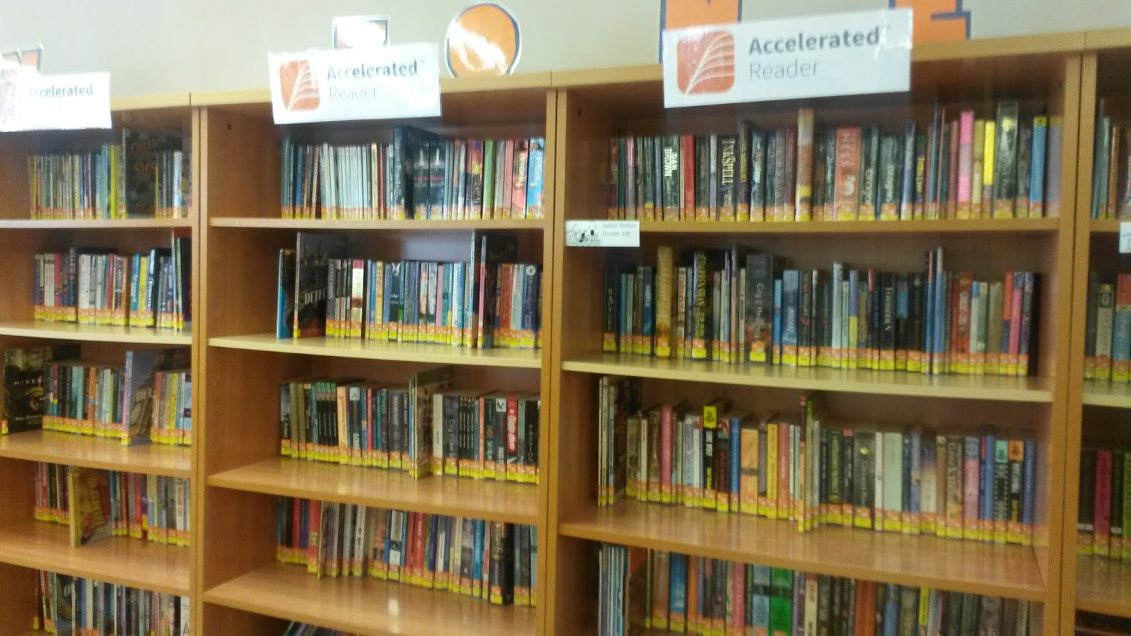 Swans School Library: Proud to Use Accelerated Reader!