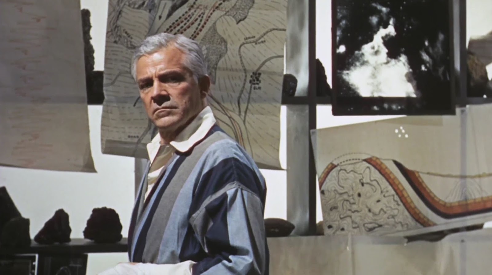 Hubbs Movie Reviews Crack in the World (1965)