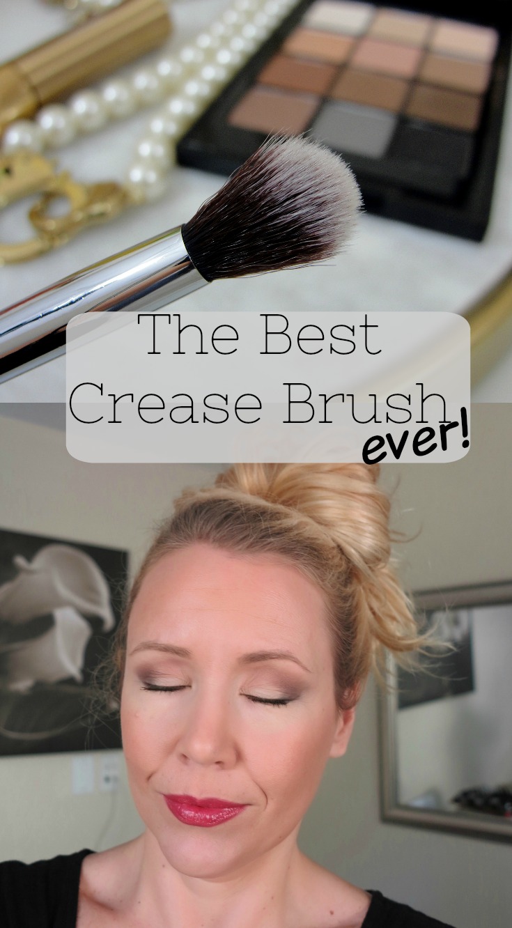 THE BEST CREASE BRUSH EVER!