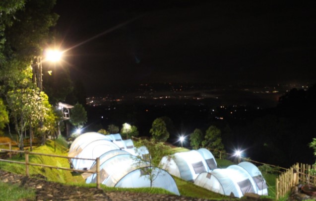 Kampoeng Awan Tempat Wisata Camping Keluarga Di Bogor
