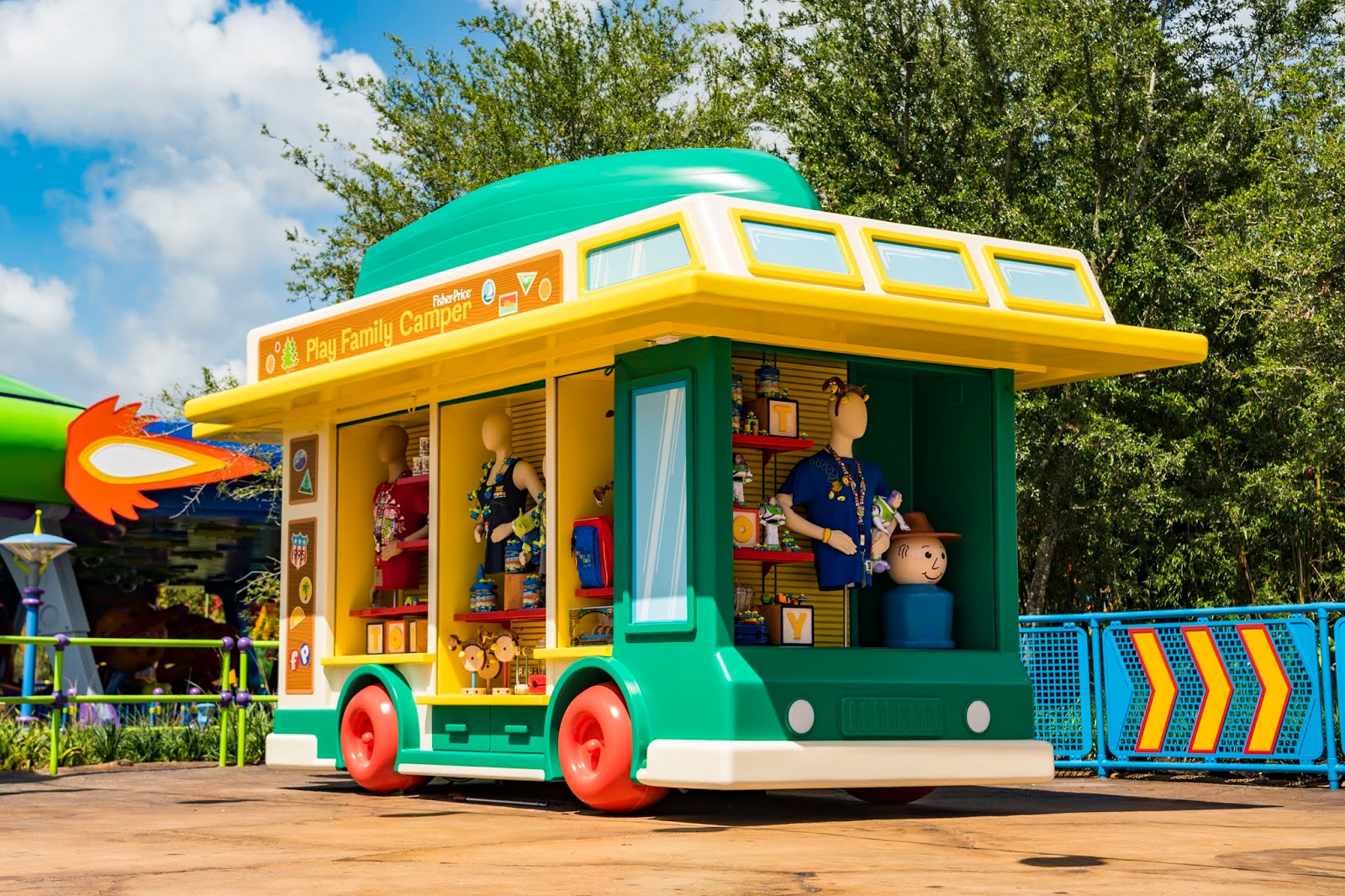 A GEEK DADDY TOY STORY LAND