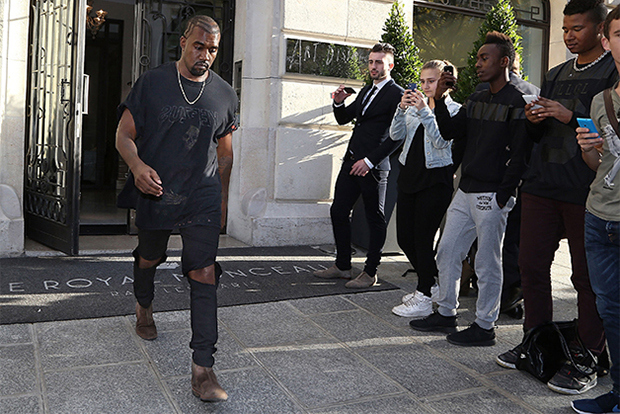 kanye wearing desert boot