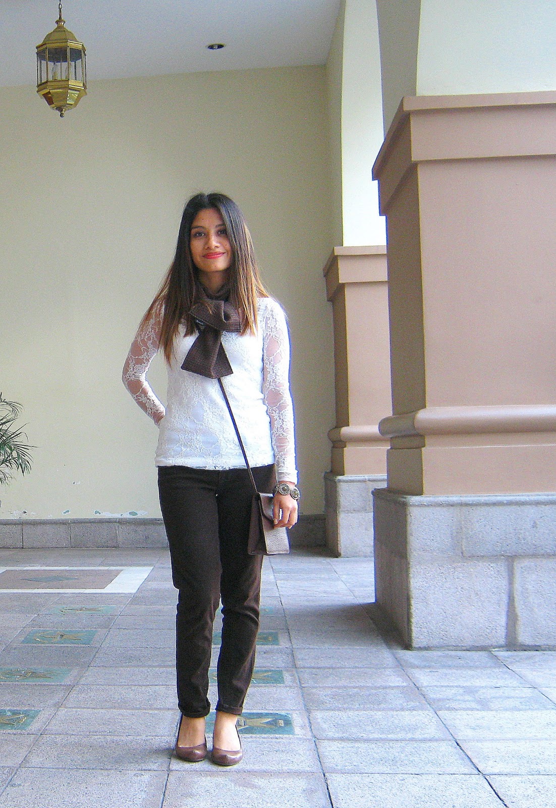 petitgraphie Brown palettes and lace