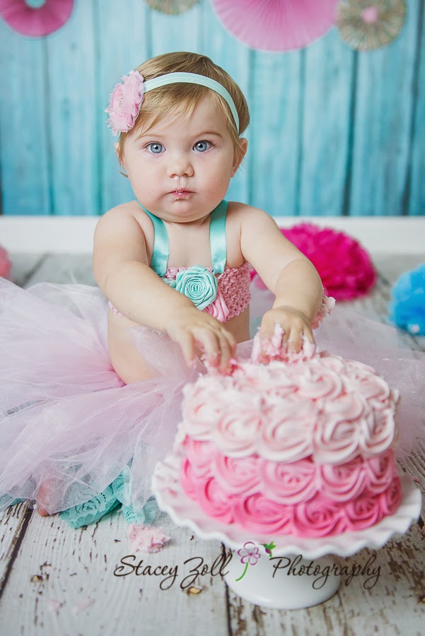 Stacey Zoll Photography Cake Smash Time! Manhattan, Kansas Photographer