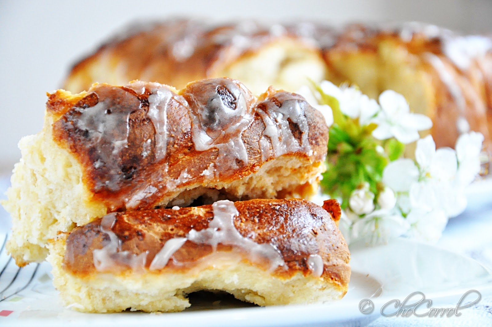 CoLoRes, SaBoRes, oLoRes...CoLoRs, TaSTeS, SmeLLS yoghurt dough sweet