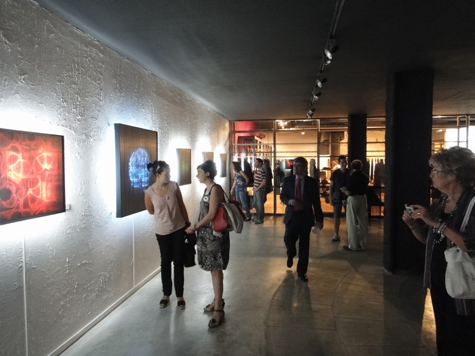 OPINIONES Y HECHOS: EXPOSICION DE OPN STUDIO EN EL E.C.A.D.: NEW CORE