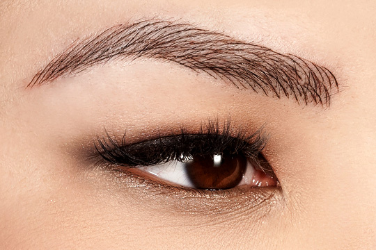 Cómo hacer micropigmentación de cejas - MicroBlading - El Cómo de las Cosas