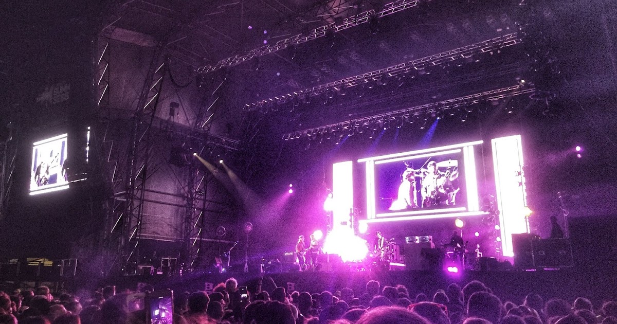 Kings of Leon Glasgow Summer Sessions Just Muddling Through Life