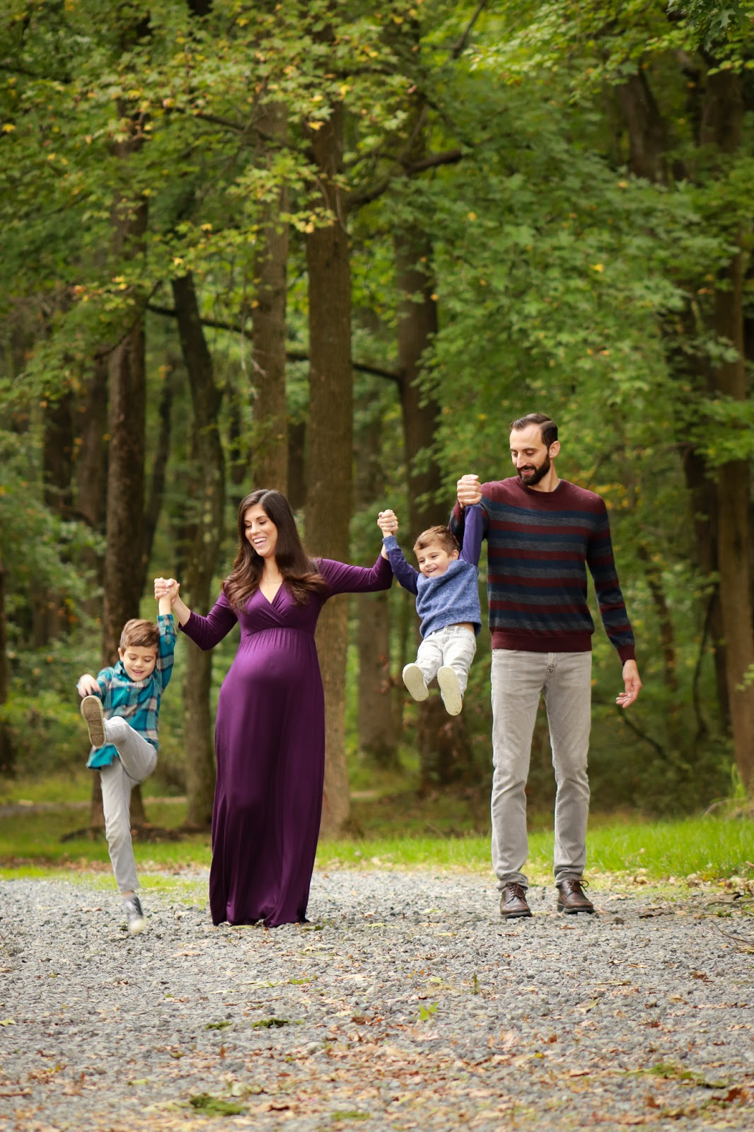 Beautifully Candid Fall Family Maternity Shoot