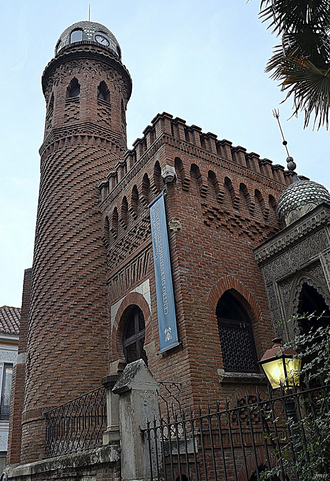 jmir: Palacete Laredo en Alcalá de Henares.