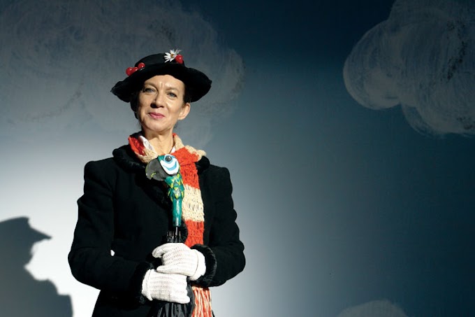 "MARY POPPINS" EM CENA EM SESIMBRA!