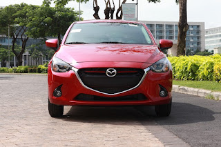 Showroom Mazda Long Biên chuyên bán các dòng xe Mazda chính hãng - giá ưu đãi - khuyến mãi hấp dẫn - 2