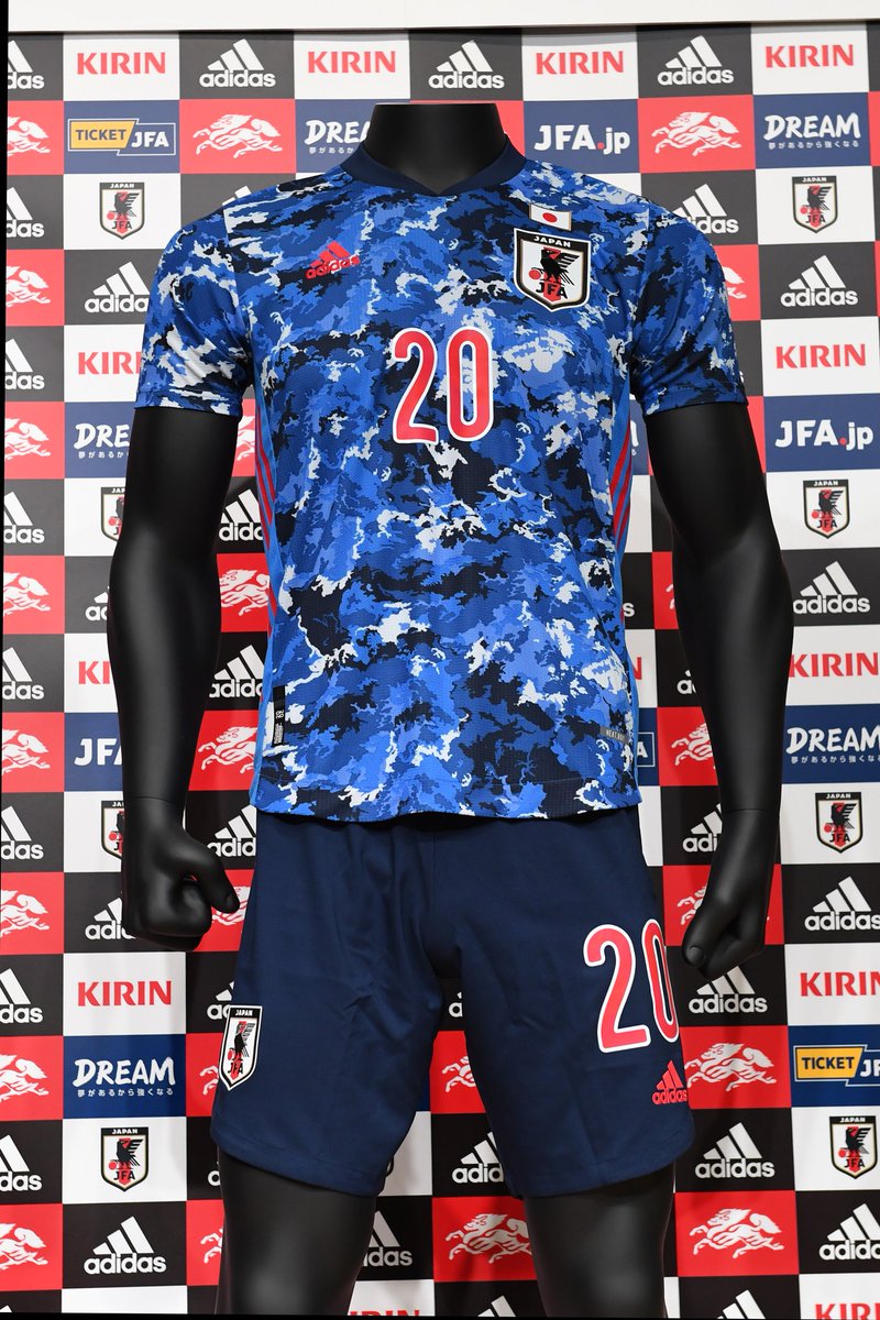 サッカー日本代表新ユニフォームが海外でも話題に(海外の反応) かいこれ！ 海外の反応 コレクション