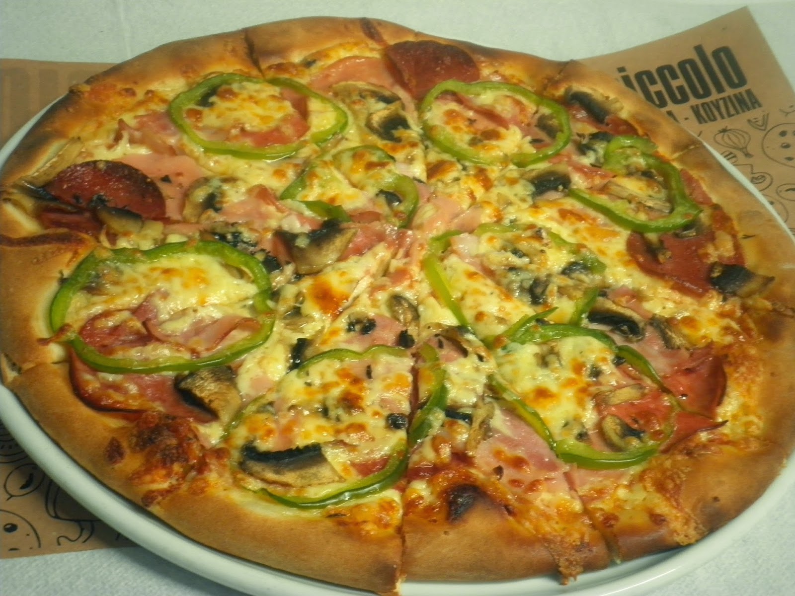 PICCOLO PIZZA ΦΩΤΟΓΡΑΦΙΕΣ