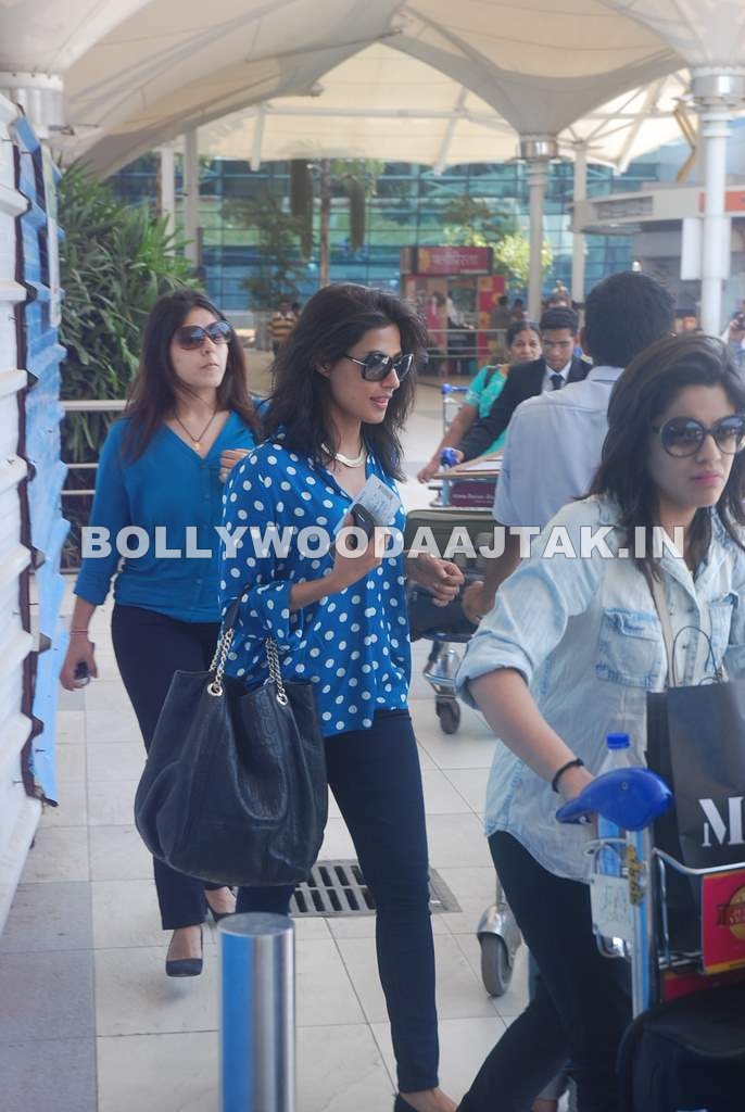 Chitrangda Singh airport - Chitrangda Singh snapped at airport