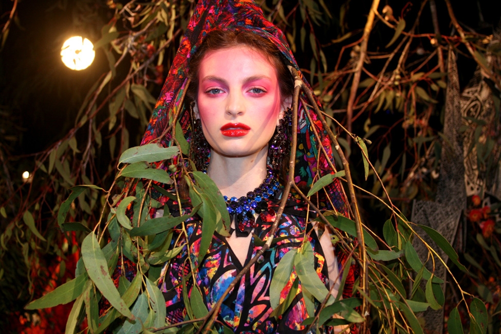 Prism of Threads : ⦉⦚⦊⦉⦚⦊⦉⦚⦊ The Art of the Scarf