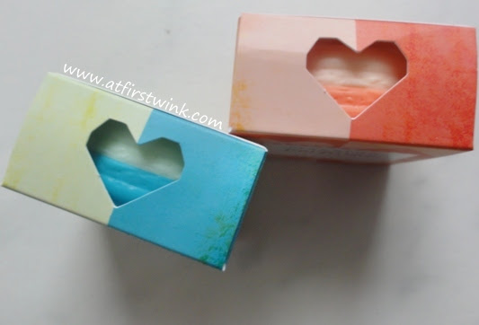 Cut-out on packaging of the It's skin macaron perfume