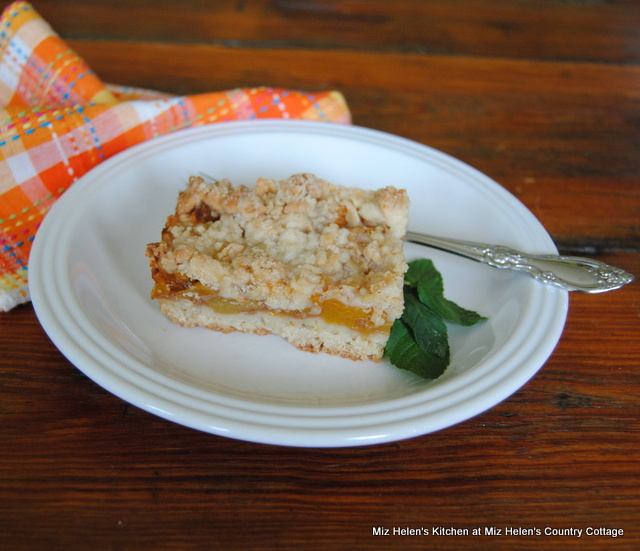 Old Fashioned Peach Bars at Miz Helen's Country Cottage