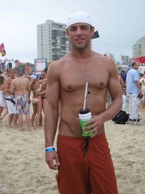 The Argyled Blogfairy ♦♦♦: Guys Gone Wild