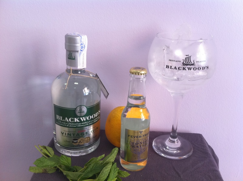 GIN TONIC WAY OF LIFE PERFECT SERVE