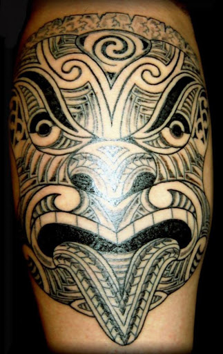 Esta máscara tribal maori