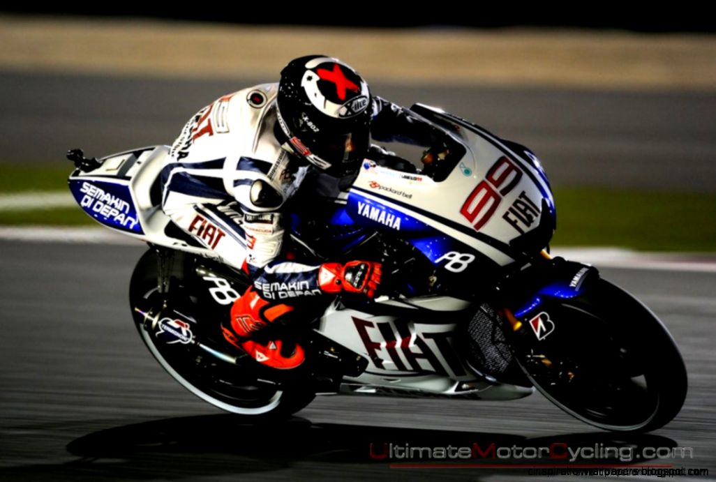 Rossi And Bayliss Duel In The Desert Motorcycle Usa  Wallpapers