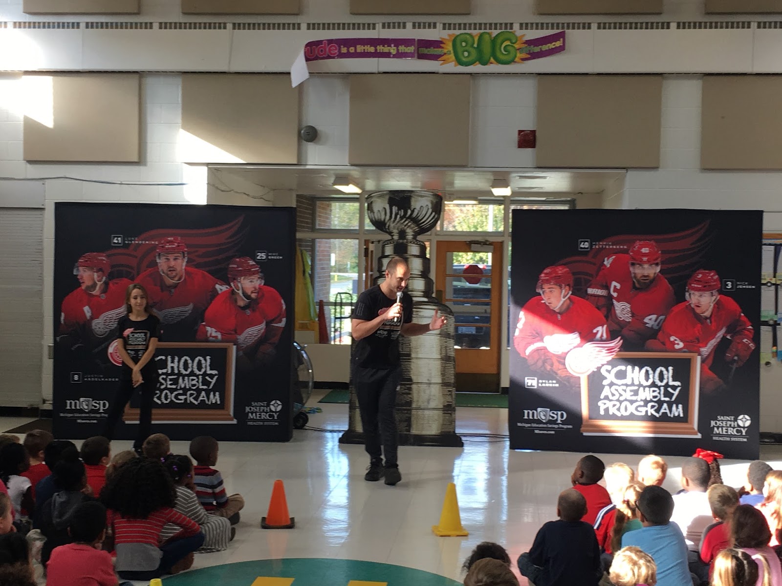 Talking Taylor Schools HOLLAND ELEMENTARY SCHOOL Red Wings