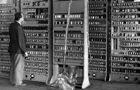 Mau Tau Sejarah Komputer Lengkap? Mari Simak - Jagonya Teknologi