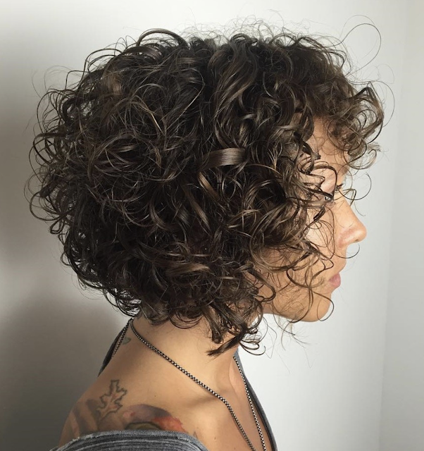 How To Style Naturally Curly Hair Latesthairstylepedia Com