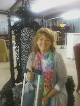SHOPPING at the LIBERTY AUCTIONS!