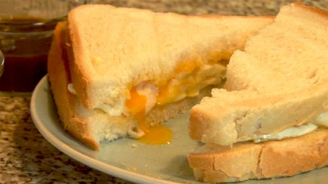 V. L. Buckland: Fried egg sandwich = good for the soul