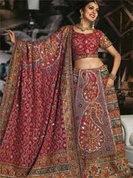 New Bridal Dress Modern Indian Wedding 2017 The Indian Dresses Are Very Famous All Over World With Out It Wedding Not Complete We Brought Some Of For You Check
