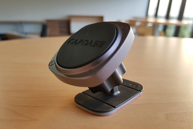 The Capdase Anti-Distracted Driving Act-friendly Car Mounts are the niceties you need in your cars right now