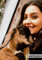 divya drishti serial actress mansi srivastava hot photo, pretty bollywood celeb mansi smile pic with a beautiful brown color goat