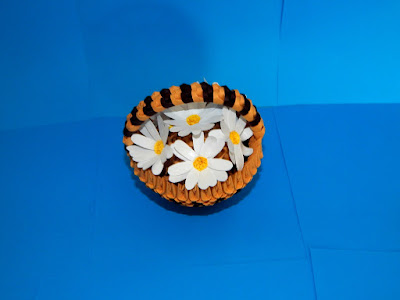 3d origami basket with daisy flowers  