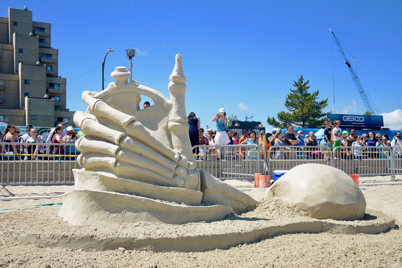 Randomosity Revere Beach Sandcastles 2018