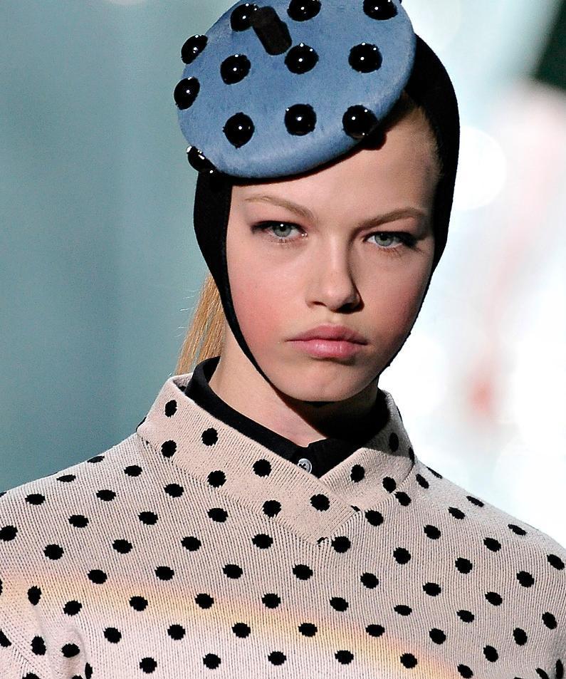 Fashion & Lifestyle: Stephen Jones Hats for Marc Jacobs Fall 2011 ...